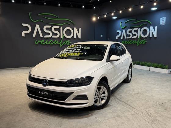 VOLKSWAGEN POLO 1.0 MPI TOTAL FLEX MANUAL VOLKSWAGEN POLO 1.0 MPI TOTAL FLEX MANUAL